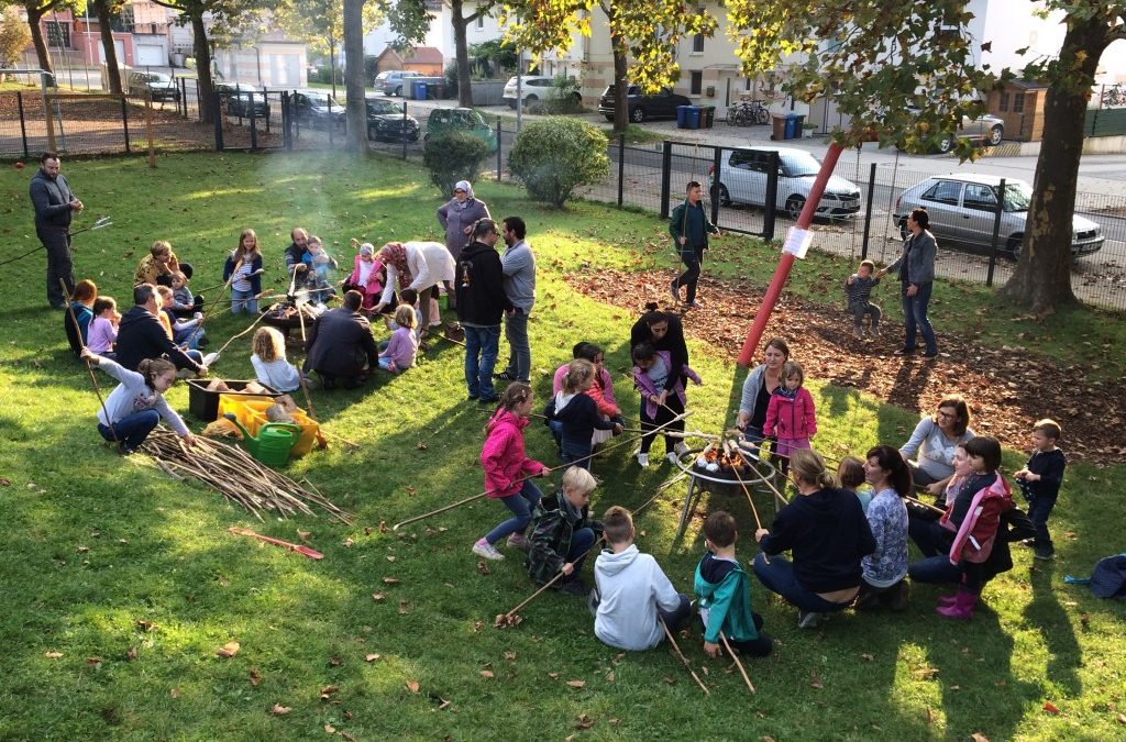 Elternbeiratswahl und Kartoffelfeuer in der Integrativen Kindertagesstätte Himmelszelt