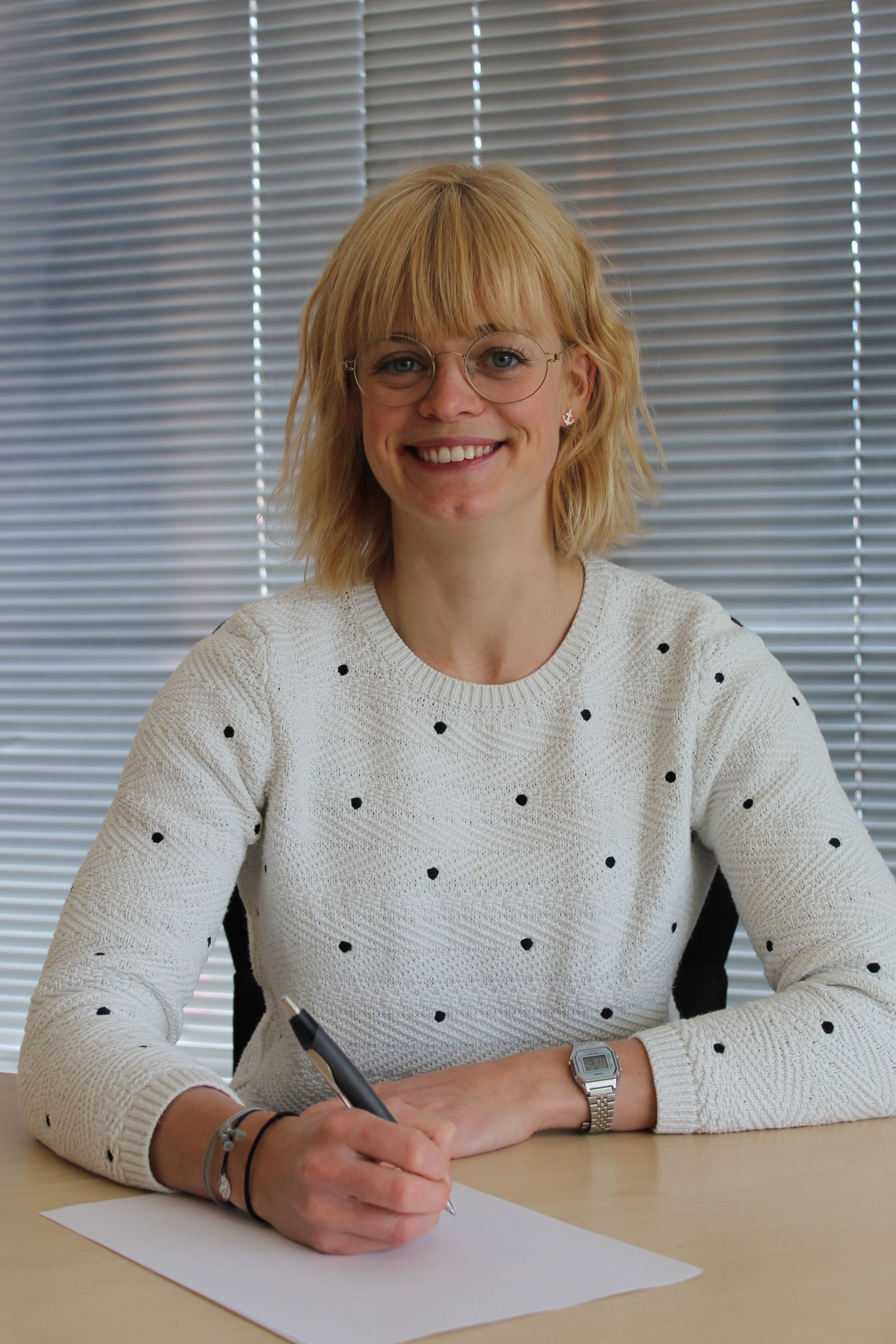 ISABEL FISCHER