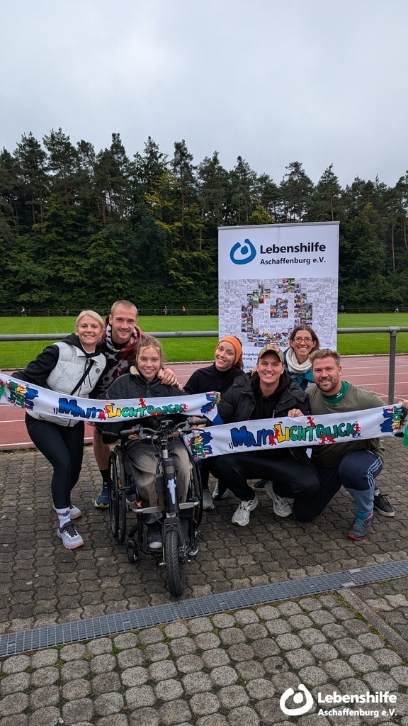 Läuferinnen und Läufer beim 2. Inklusiven Sponsorenlauf der Lebenshilfe Aschaffenburg e.V., Bild 13