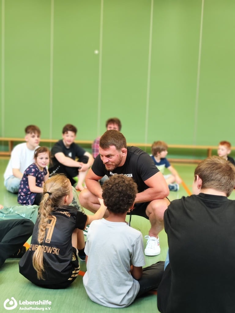 Raufen nach Regeln mit Lukas Fecher, Bild 1