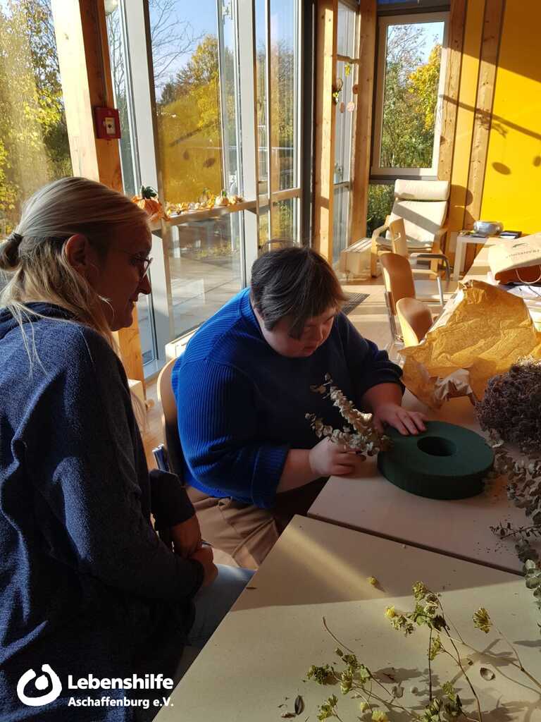 Herbstzeit in der Tagesförderstätte, Bild 5