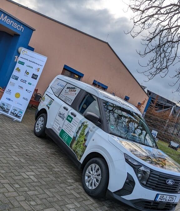 Neues Fahrzeug für die Lebenshilfe Aschaffenburg