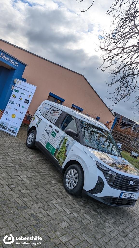 Neues Werbefahrzeug der Lebenshilfe Aschaffenburg, Bild 1